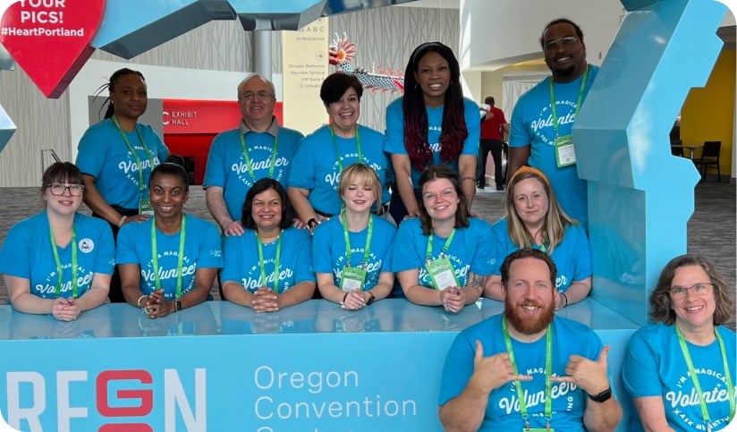 volunteers at Oregon Convention